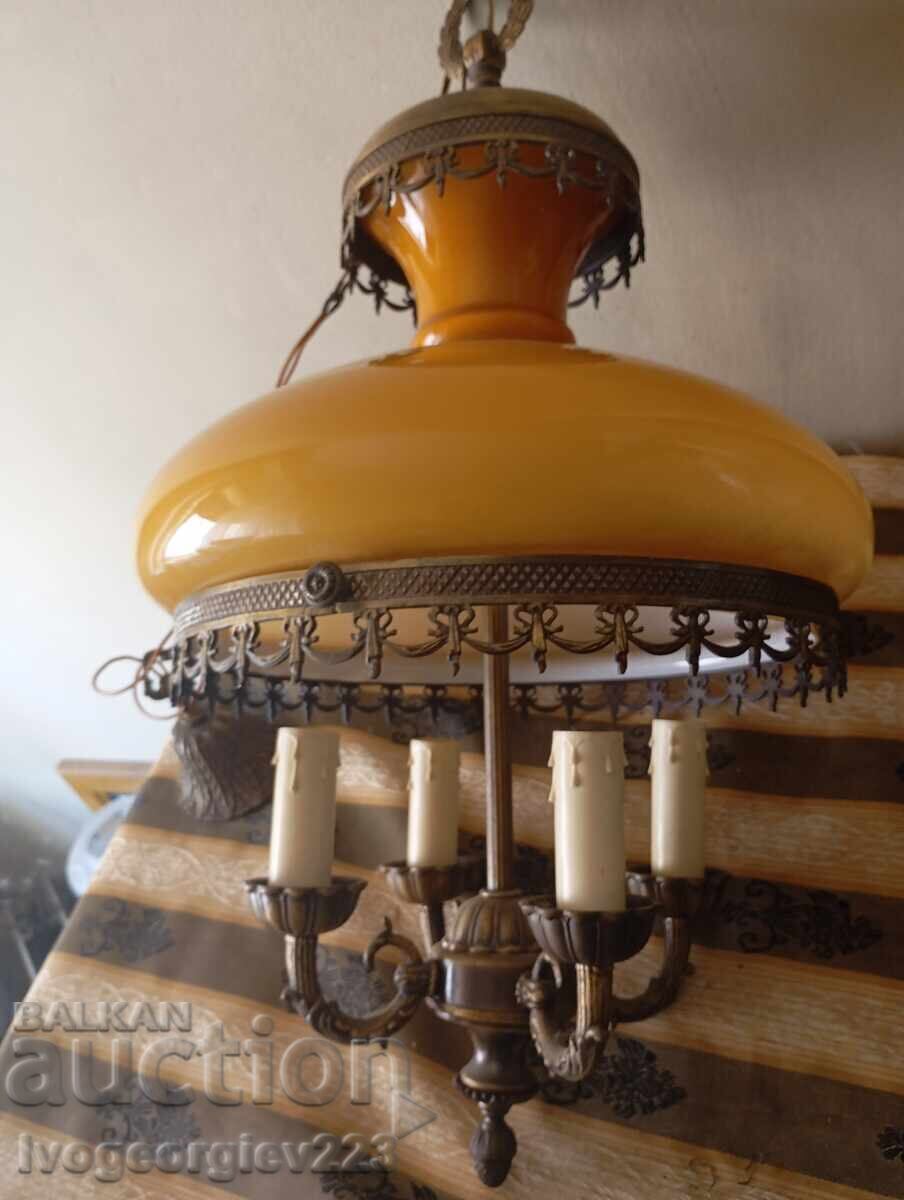 Πολυέλαιος σε στυλ Αμπίρ