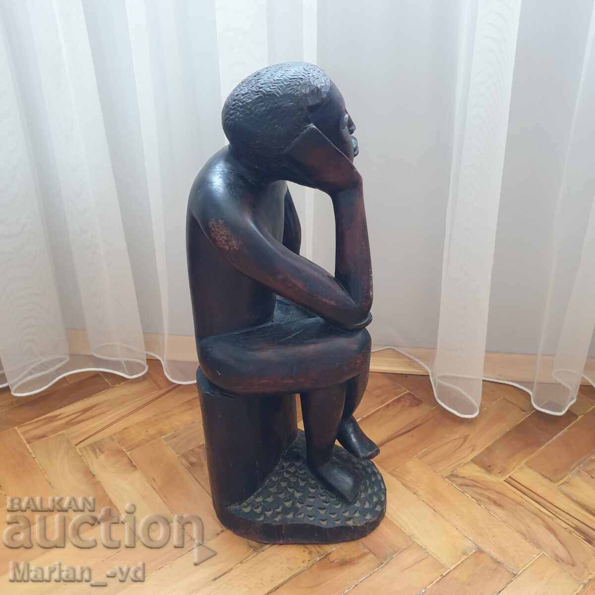 Аукцион Масивна абаносова фигура от цяло дърво