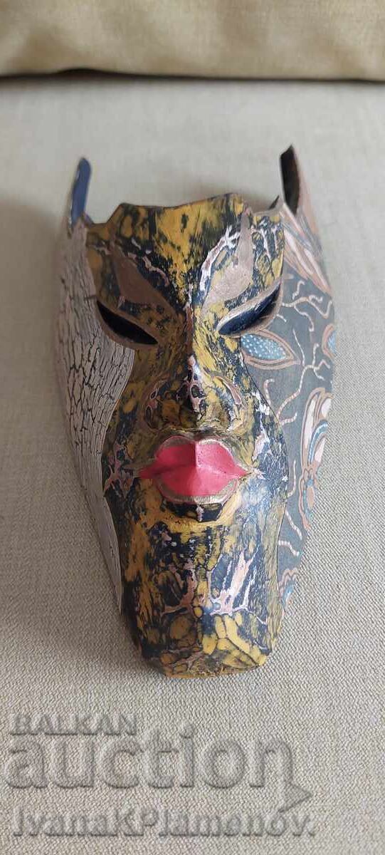 Woodcarving for connoisseurs with price 26.00 BGN | € 13.29