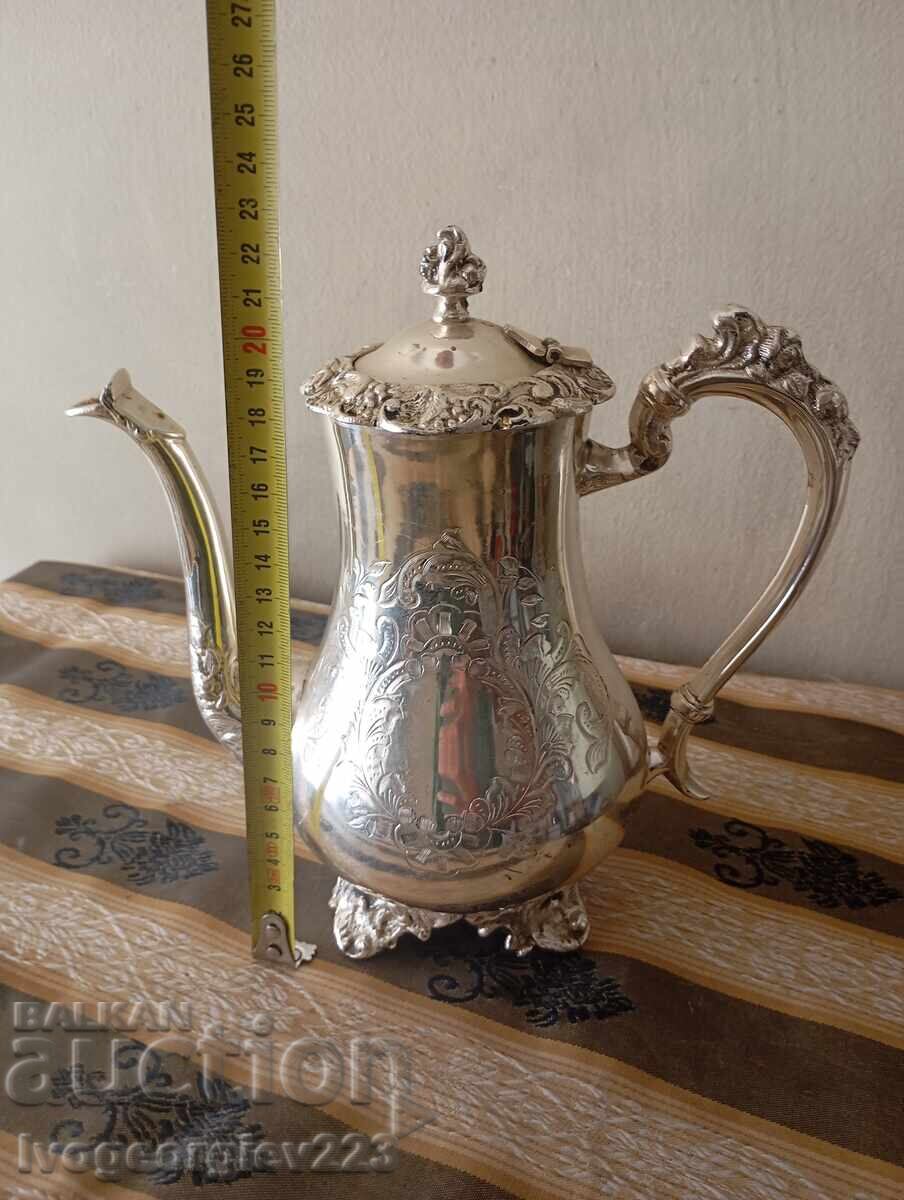 Παράδοση Ασημένιο μπρούτζινο τσαγιερό