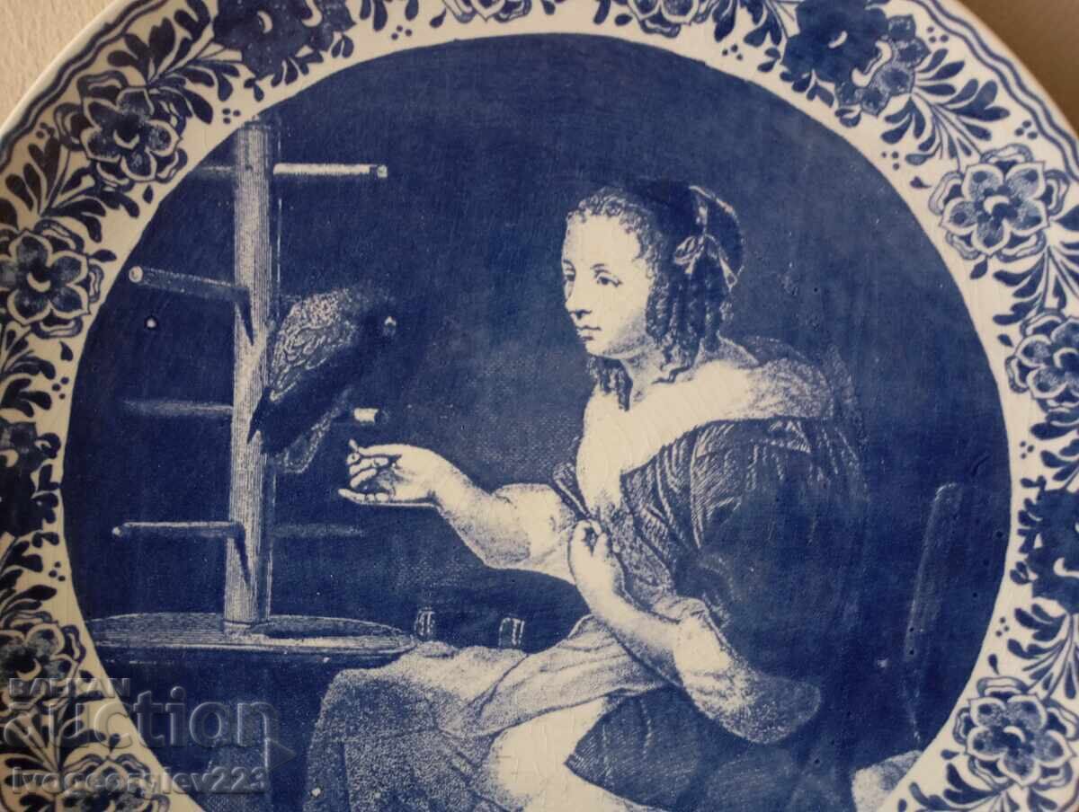 Decorative wall plate blue Delft with price 75.00 BGN | € 38.35