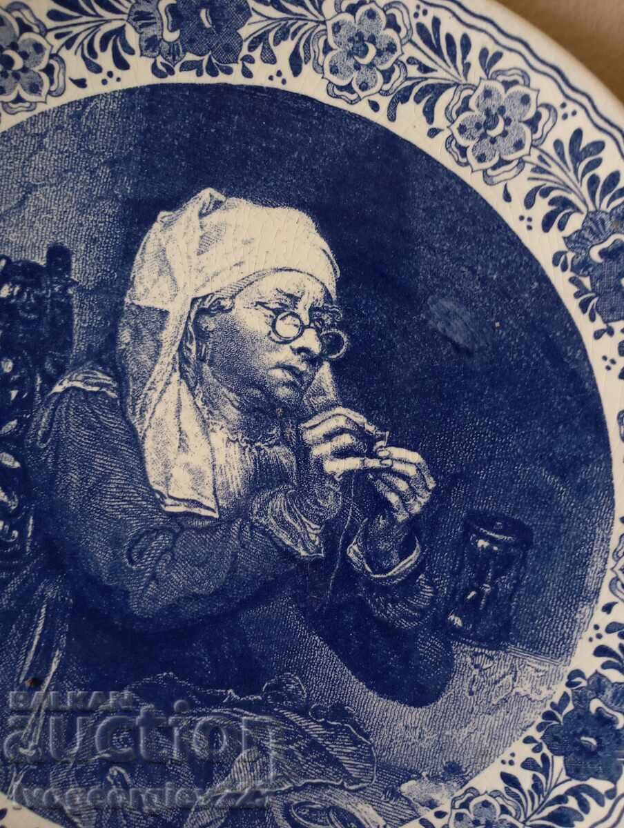 Διακοσμητικό πιάτο τοίχου μπλου ντελφ με τιμή 75.00 BGN | € 38.35