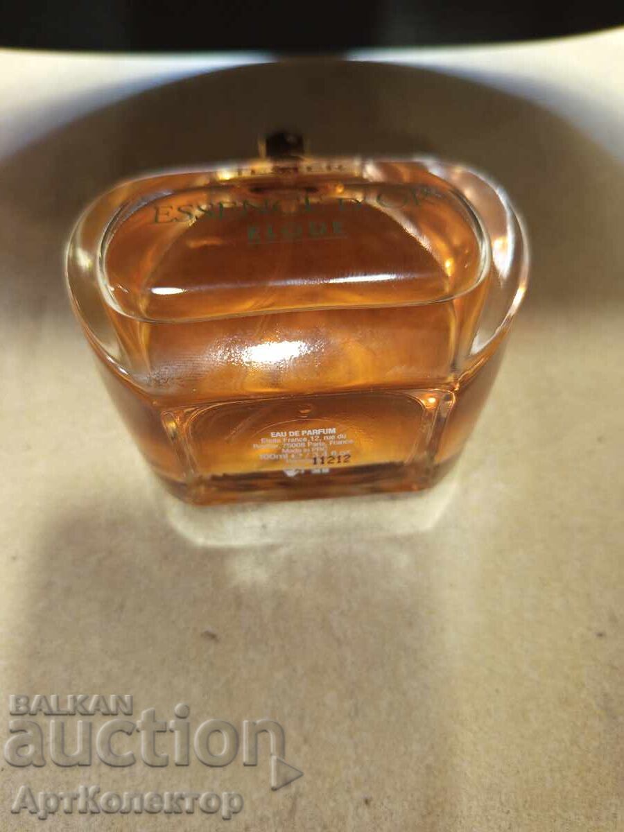 Livrarea Parfum nou-nouț tester fără ambalaj 100ml