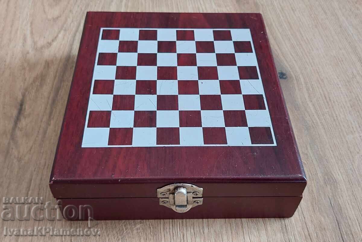 Cutie de șah din lemn pentru colecționari - 5 Cutie de șah din lemn pentru colecționari - 5