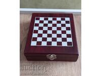 Wooden chess box for connoisseurs