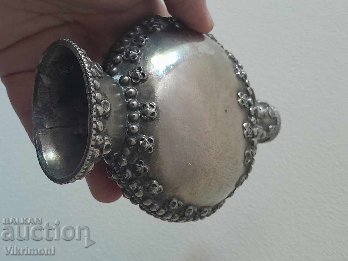 Old bottle, bottle, baby powder, pomade, large, melchior, peacock with price 100.00 BGN | € 51.13