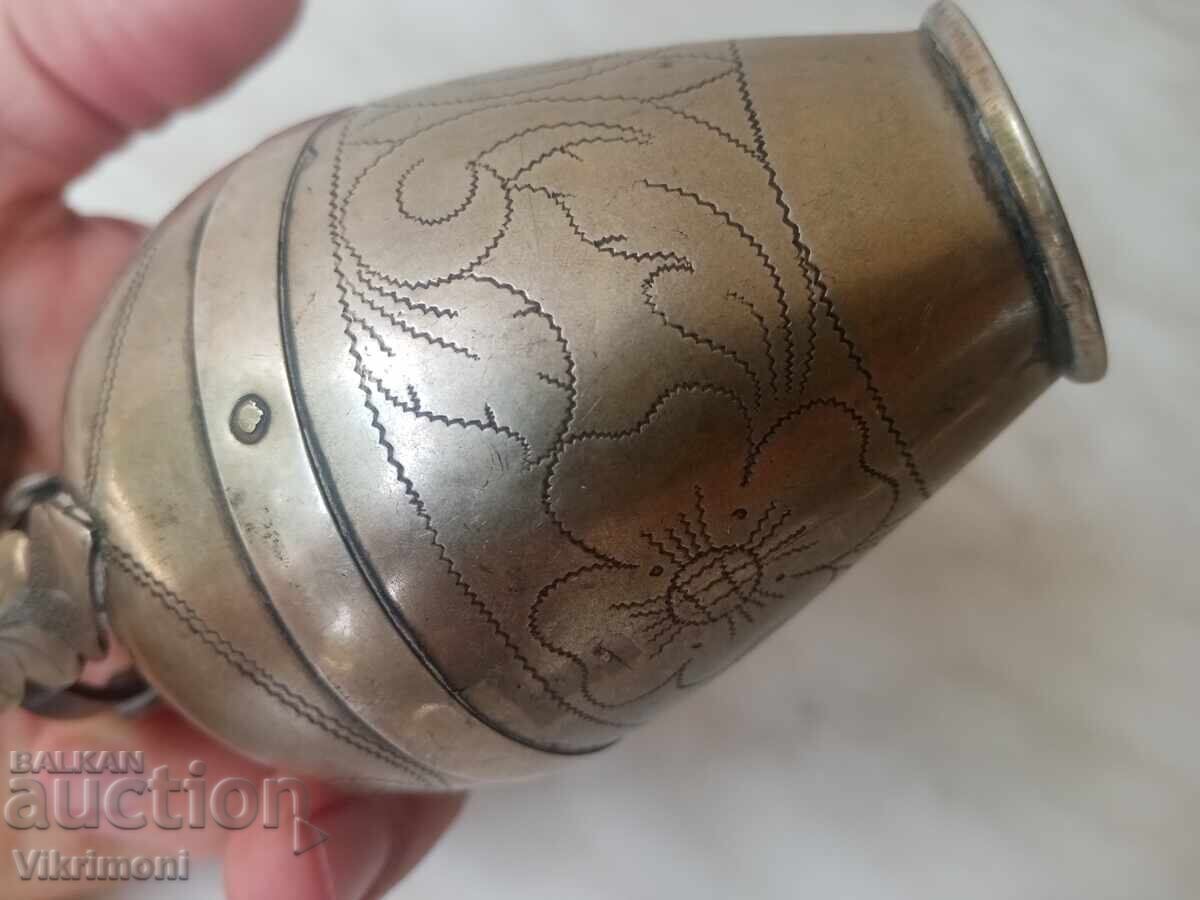 Licitație Vas vechi, vintage, gravat, mate, pentru gauchos, rar