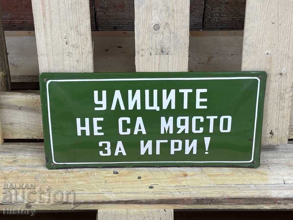 Enamel plate Enamel plate