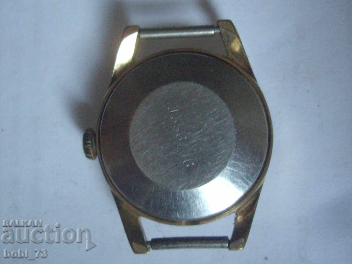 Ceas de damă placat cu aur ''Zaria'' cu preț 30.00 BGN | € 15.34 Ceas de damă placat cu aur ''Zaria'' cu preț 30.00 BGN | € 15.34