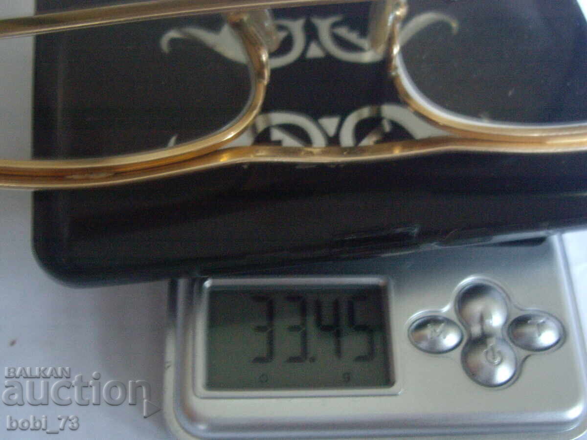 Gold-framed glasses - 6