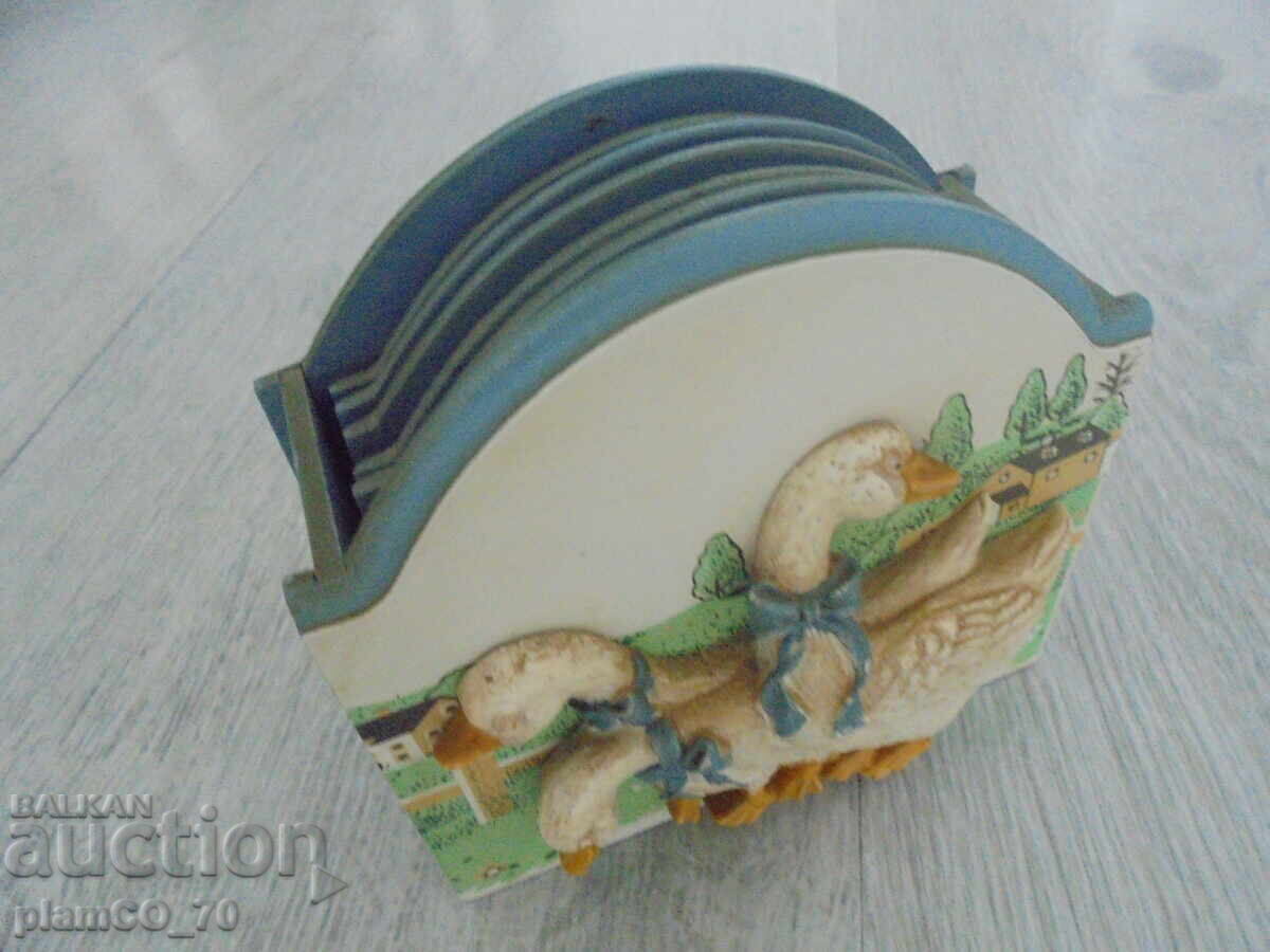 Παράδοση №*8119 σετ παλιών ρετρό σουπλά από ξύλο και φελλό