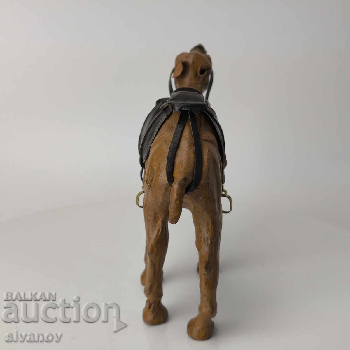 Παλιά καμήλα καφέ δέρμα 15 εκ ύψος #6044 με τιμή 24.99 BGN | € 12.78