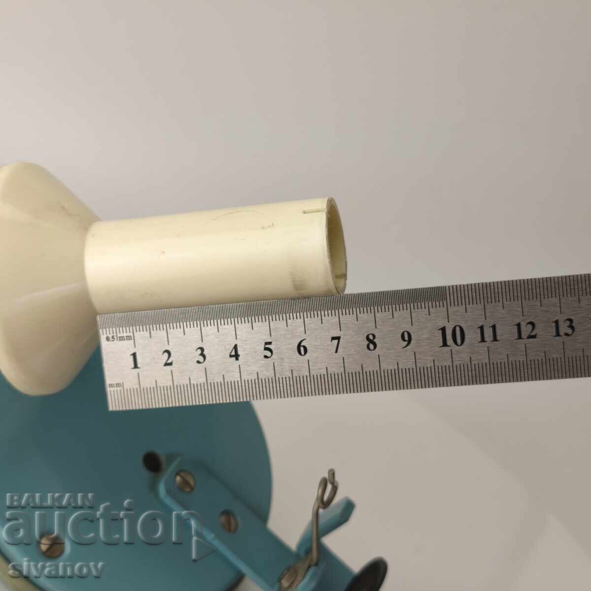 Παλιά μηχανή κουβαριάσματος νήματος κλωστών #6045 - 6 Παλιά μηχανή κουβαριάσματος νήματος κλωστών #6045 - 6