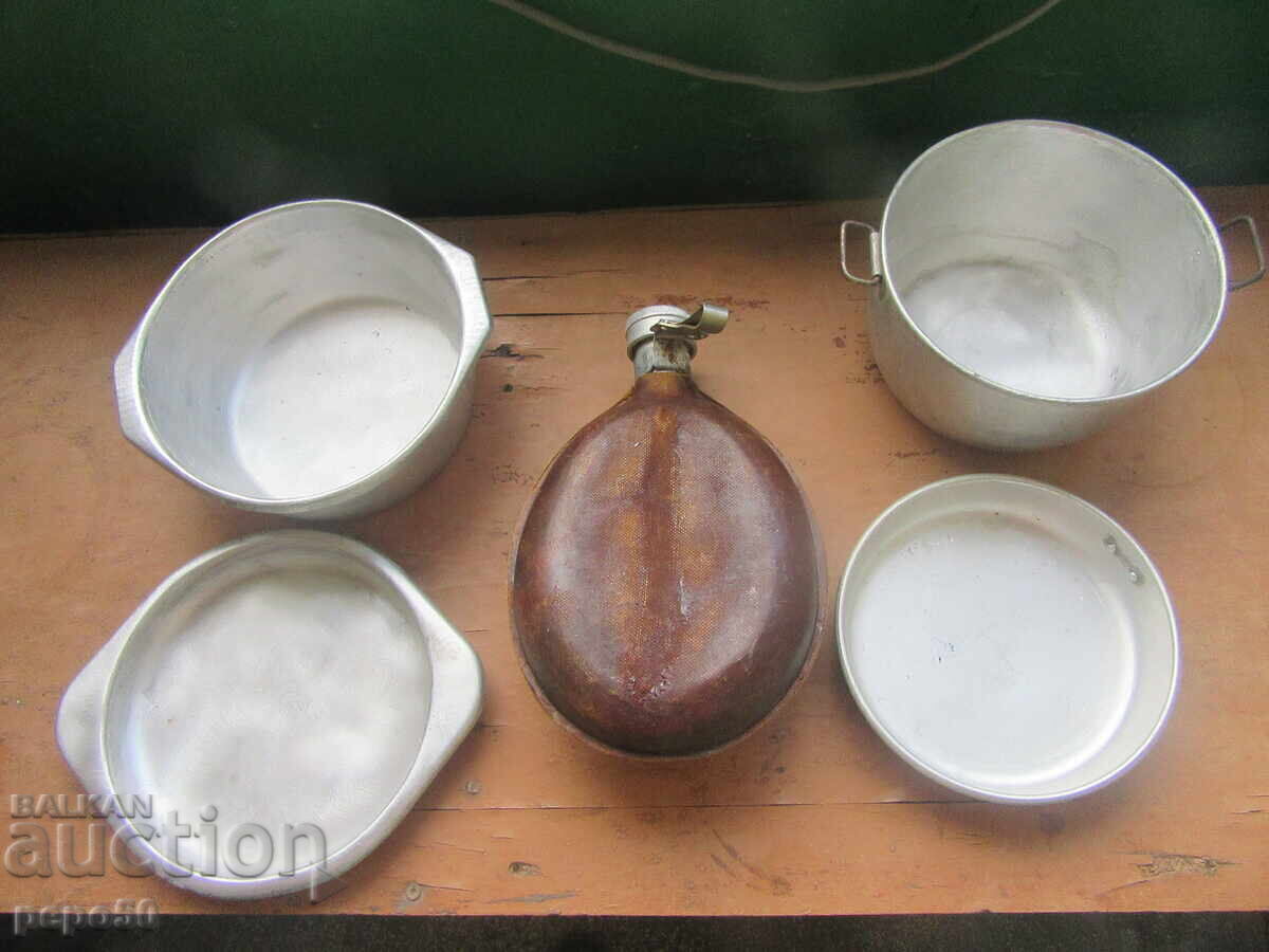 Auction  TWO SOLDIER CANTEENS AND A FLASK FROM THE SOCIALIST ERA