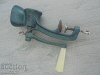 №*8120 стара ръчна мелничка за кафе/подправки/семена -IDEAL