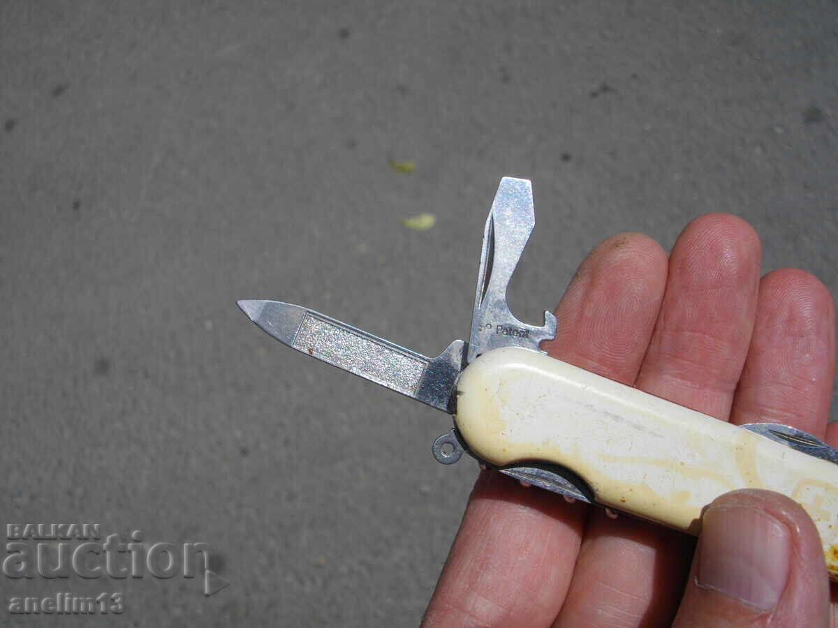 Delivery of Collector's Pocket Knife WENGER DELEMONT Delivery of Collector's Pocket Knife WENGER DELEMONT