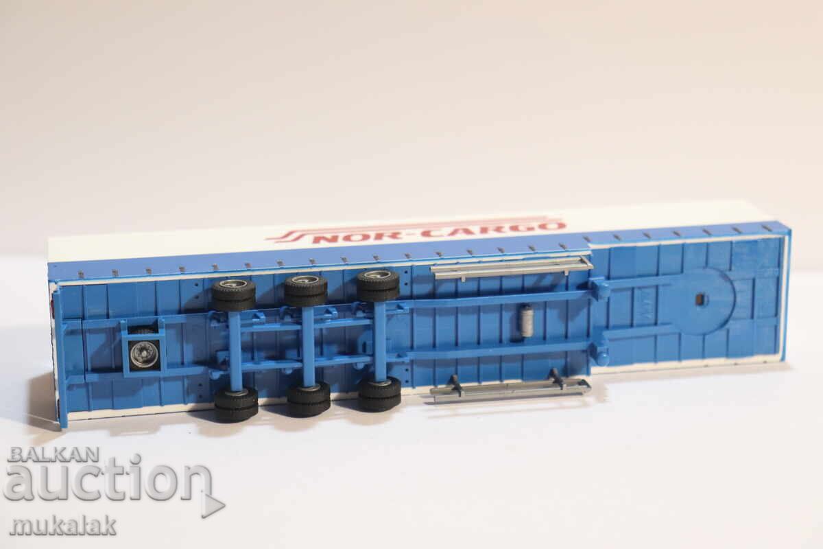 AWM H0 1/87 REMORCĂ CAMION MODEL CĂRUCIOR - 5 AWM H0 1/87 REMORCĂ CAMION MODEL CĂRUCIOR - 5