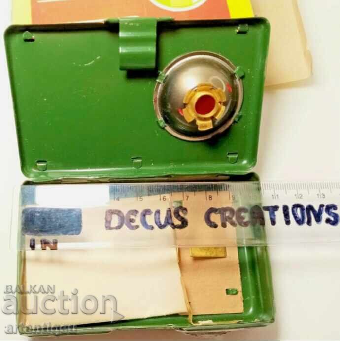 Δημοπρασία Κομμουνιστικός δίχρωμος φακός σηματοδότησης - vintage