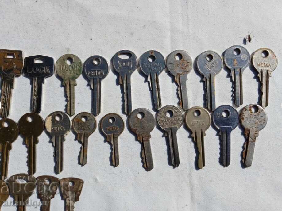 Παράδοση Αυθεντική παρτίδα 47 κλειδιών, συλλογή κλειδαρά, vintage κειμήλιο