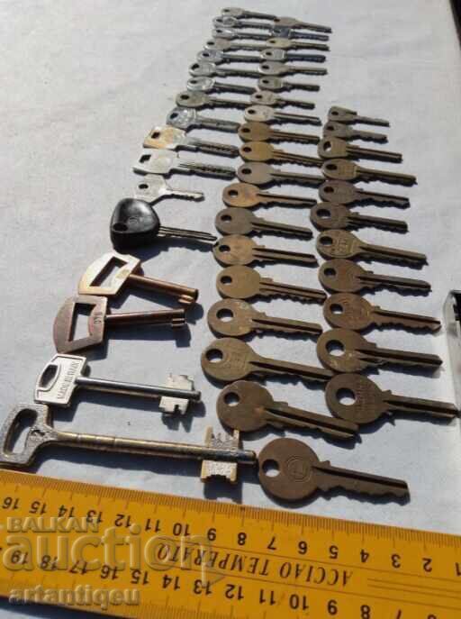 Αυθεντική παρτίδα 47 κλειδιών, συλλογή κλειδαρά, vintage κειμήλιο - 7