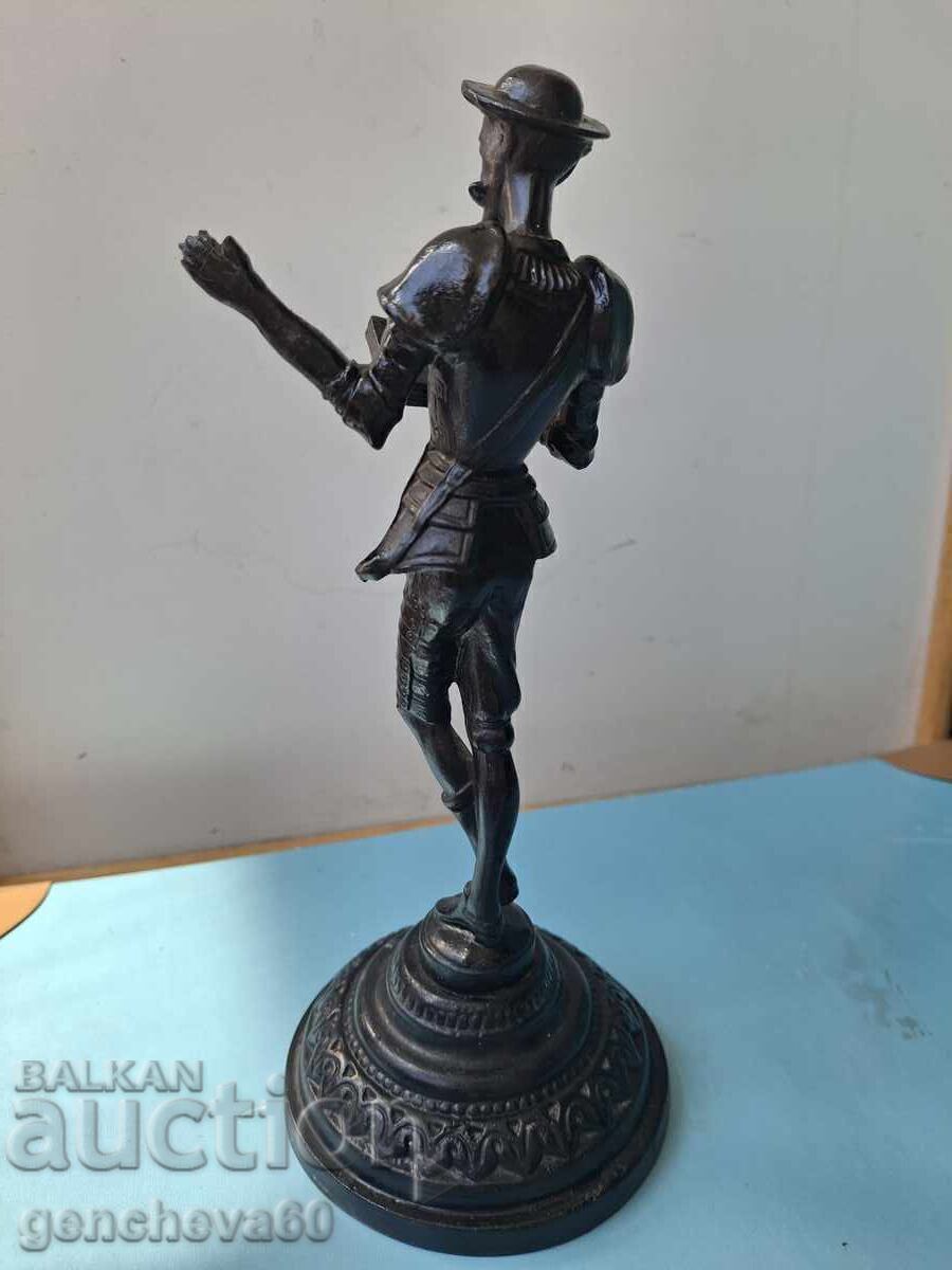 Plastică, statuie Don Quijote „Kasli” din fontă 1976, URSS cu preț € 100.00 | 195.58 BGN