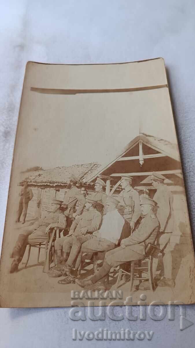 Φωτογραφία Αξιωματικών στο Μέτωπο Α' Π.Π. 1918 Φωτογραφία Αξιωματικών στο Μέτωπο Α' Π.Π. 1918