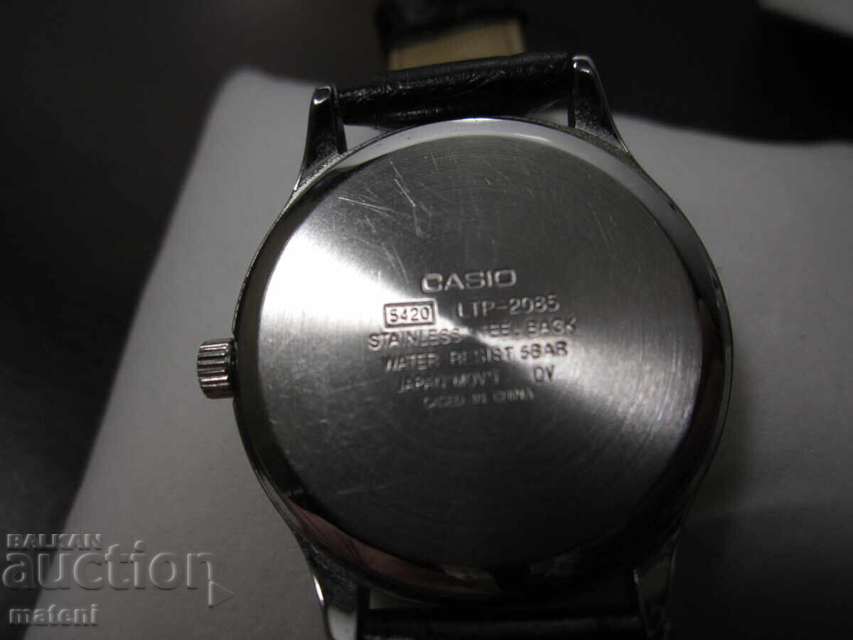 Licitație CEAS DE DAMĂ CASIO CU CUTIE