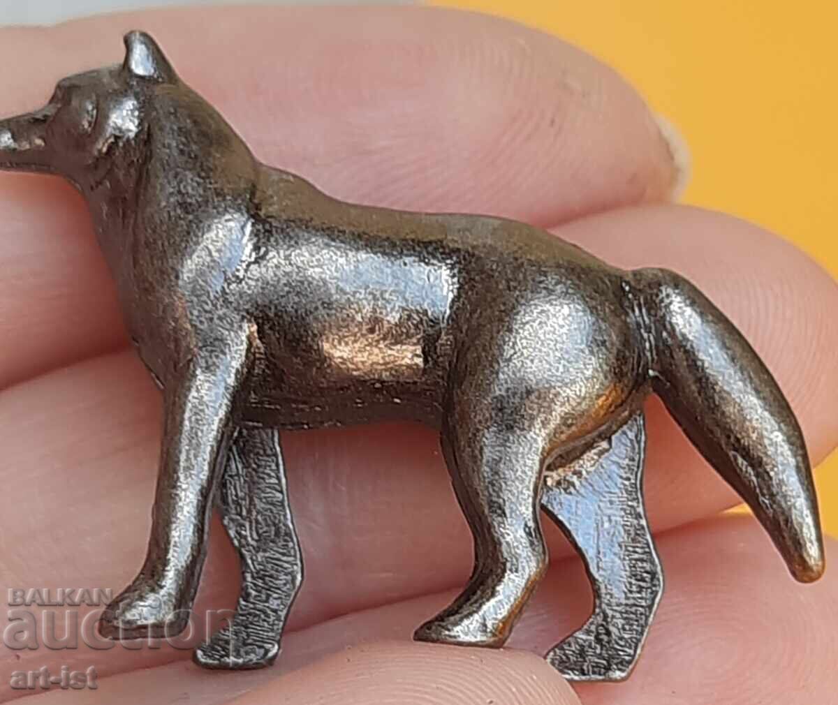 Metal miniature of a dog - 6 Metal miniature of a dog - 6