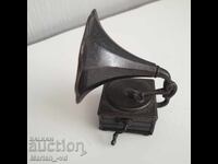 Ascuțitor metalic de colecție