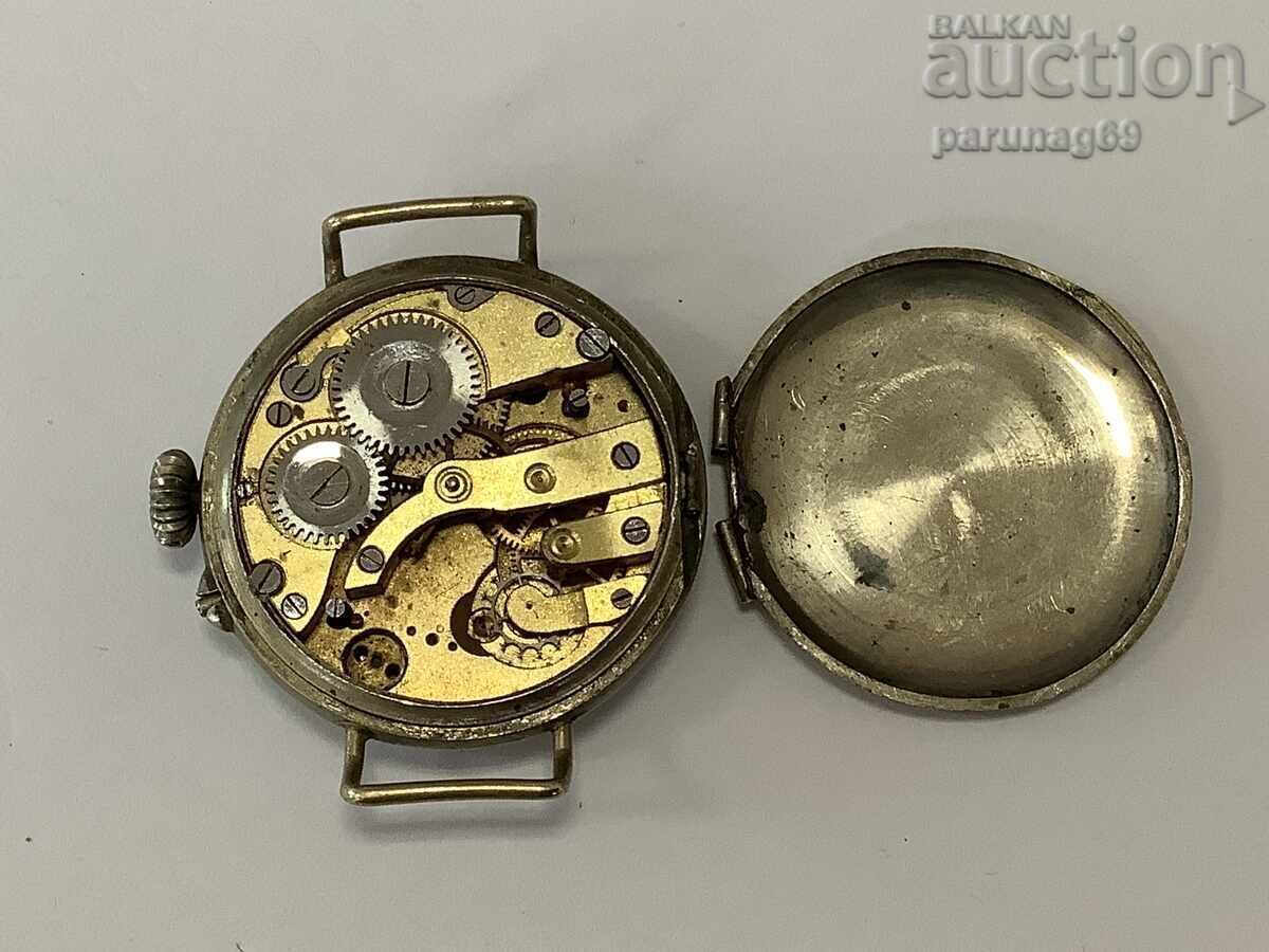Auction  WWI Wristwatch up to 1915 - SOLDIER'S