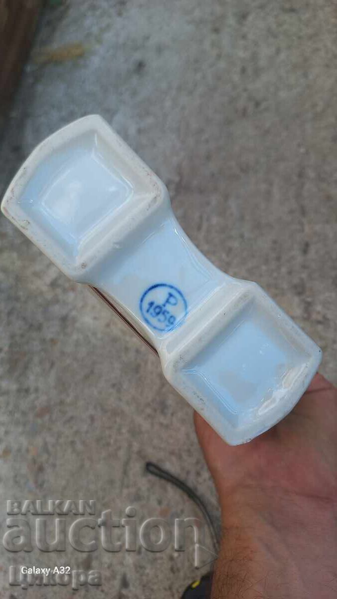 Auction  OLD BULGARIAN PORCELAIN FLASK PORCELAIN
