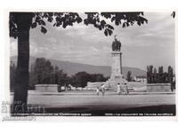 OLD SOFIA circa 1955 POSTCARD Monument to the Soviet Army 490
