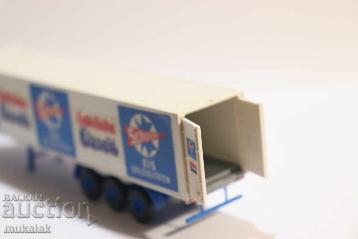 Delivery of Kibri 1:87 H0 Refrigerated Trailer Truck Model Car
