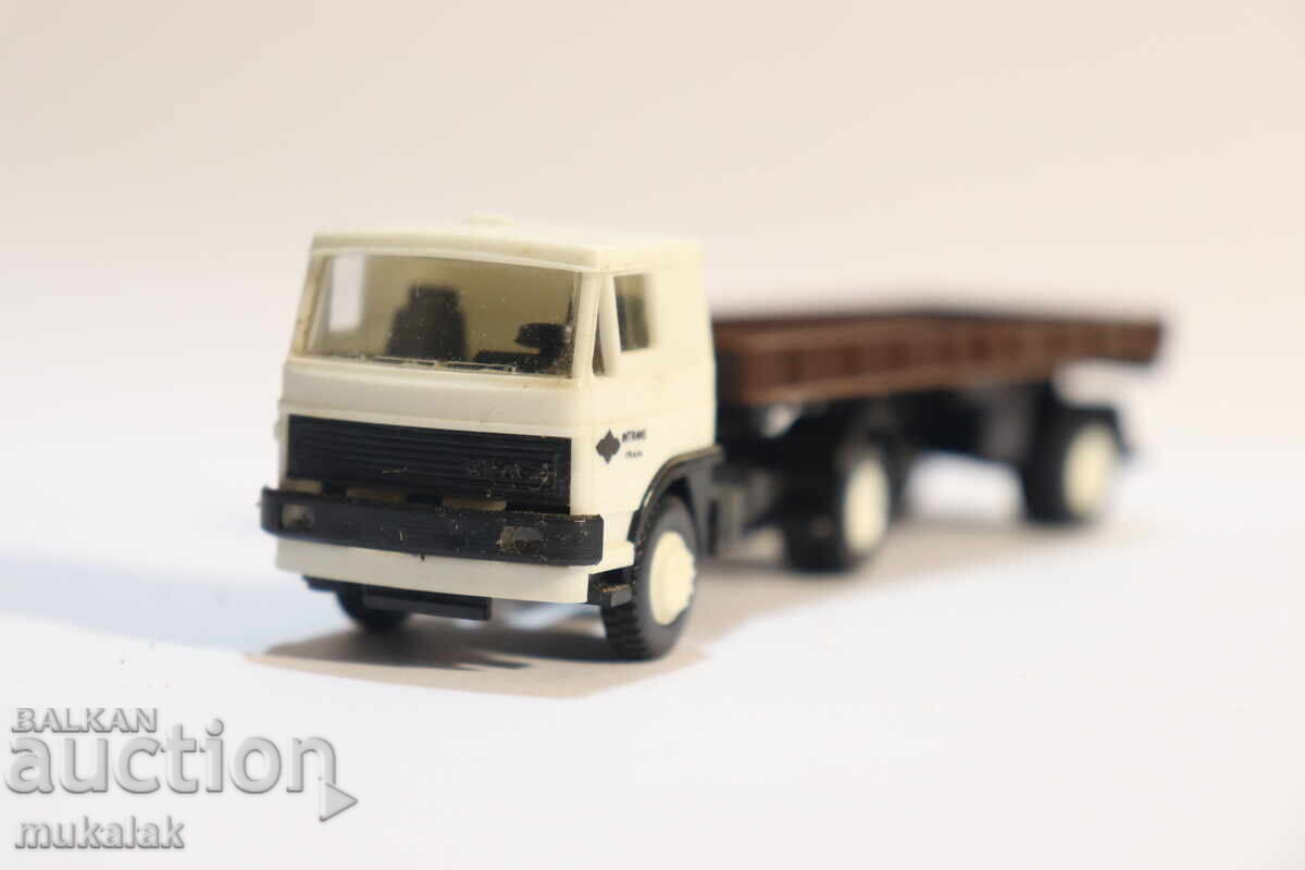 IGRA 1:87 H0 LIAZ SKODA TRUCK MODEL CAR with price 25.00 BGN | € 12.78