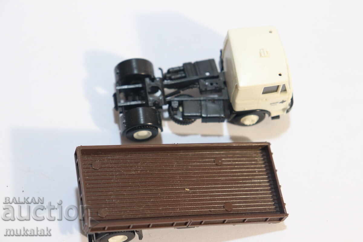 IGRA 1:87 H0 LIAZ SKODA TRUCK MODEL CAR - 6