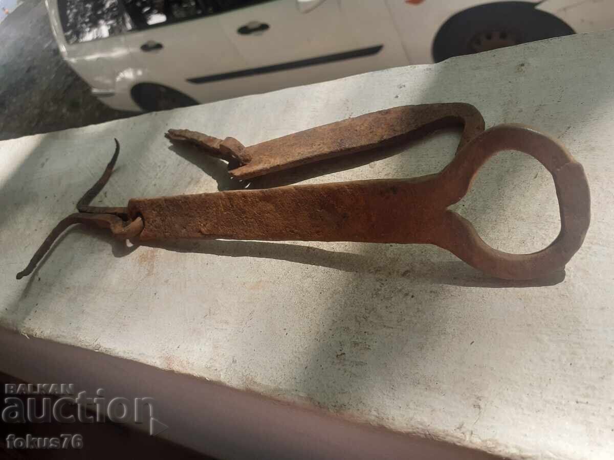 Vechi zăvoare forjate, zăvor, mânere pentru uși, porți - 5