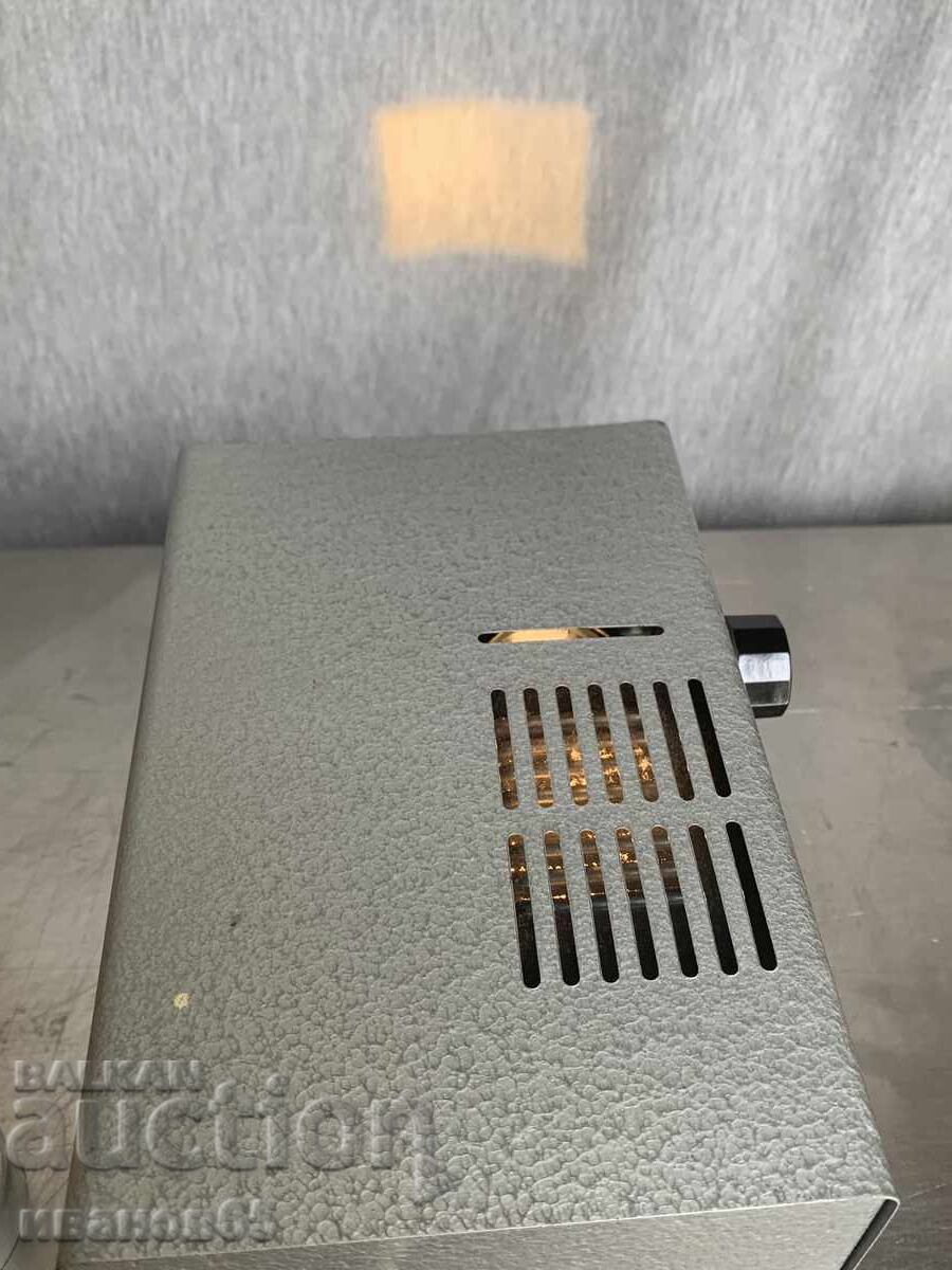 Auction Pioneer Projector 2 Auction Pioneer Projector 2