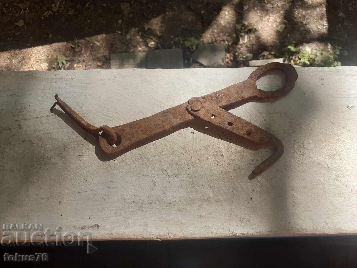 Παλιό σφυρήλατο μάνταλο για πόρτα - 5