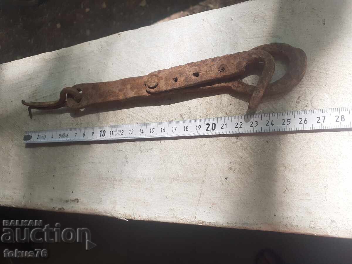 Παλιό σφυρήλατο μάνταλο για πόρτα - 6