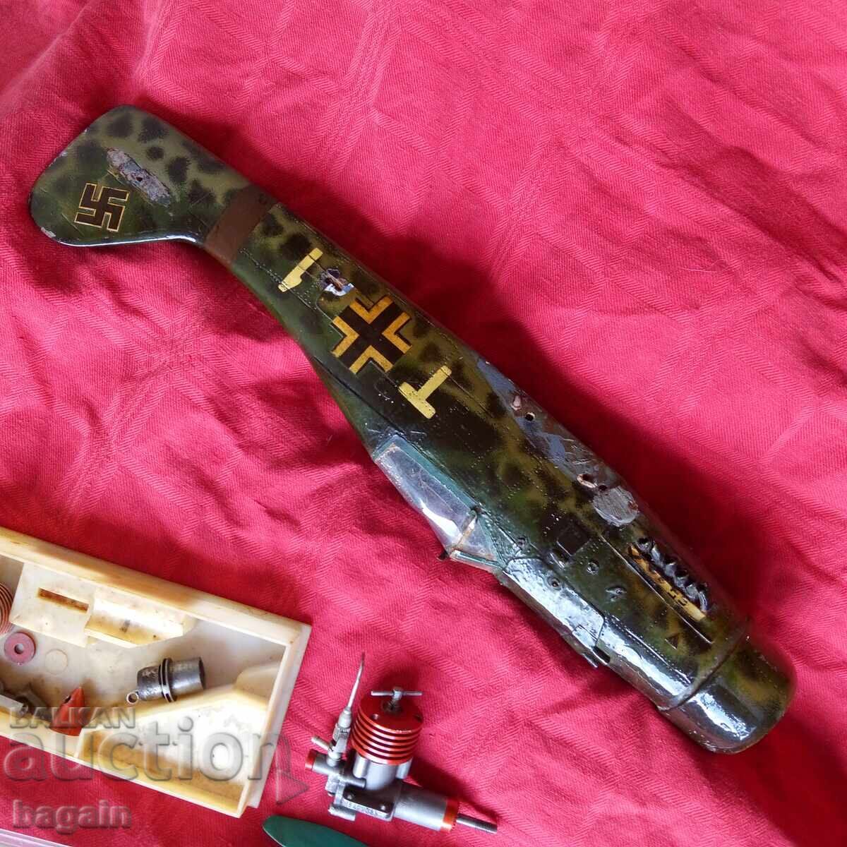 Доставка на Изтребител Фоке Вулф.