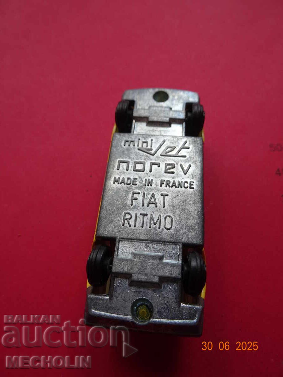 Collectible Metal Car FIAT RITMO - 7