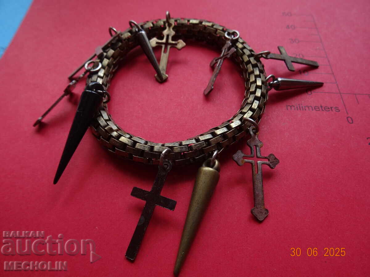 ΓΡΙΒΝΑ ΓΙΑ ΜΕΤΑΛΛΑΣ με τιμή 10.00 BGN | € 5.11 ΓΡΙΒΝΑ ΓΙΑ ΜΕΤΑΛΛΑΣ με τιμή 10.00 BGN | € 5.11