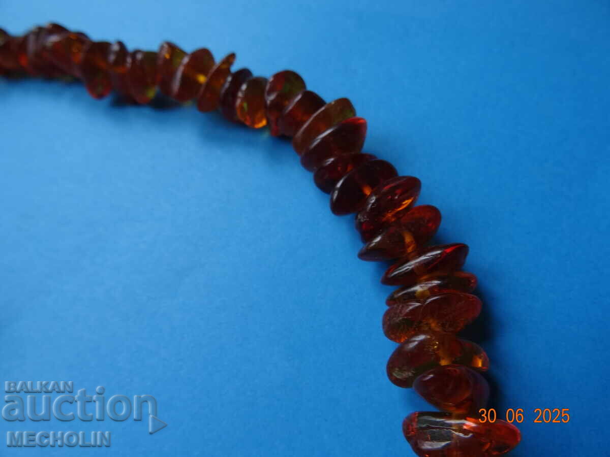 Доставка на КРАСИВО КОЛИЕ ГЕРДАН КЕХЛИБАР 2 Доставка на КРАСИВО КОЛИЕ ГЕРДАН КЕХЛИБАР 2