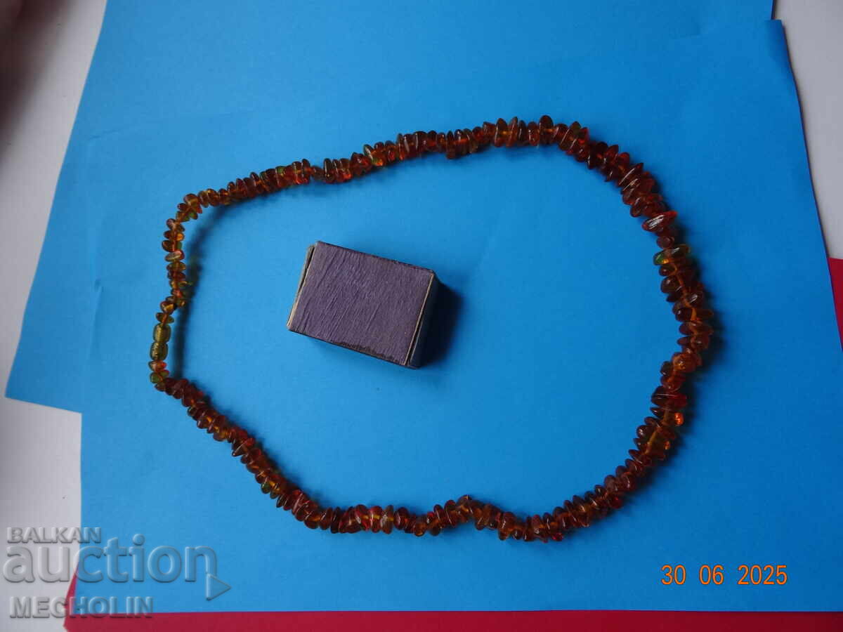 КРАСИВО КОЛИЕ ГЕРДАН КЕХЛИБАР 2 КРАСИВО КОЛИЕ ГЕРДАН КЕХЛИБАР 2