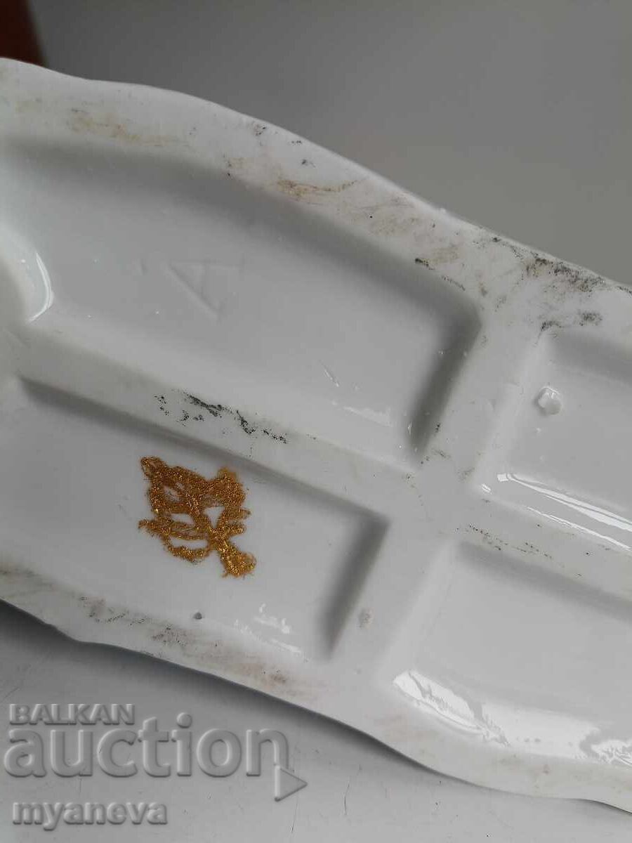 Πορσελάνινο, αγγλικό ειδώλιο πριγκίπισσας σε άμαξα - 7