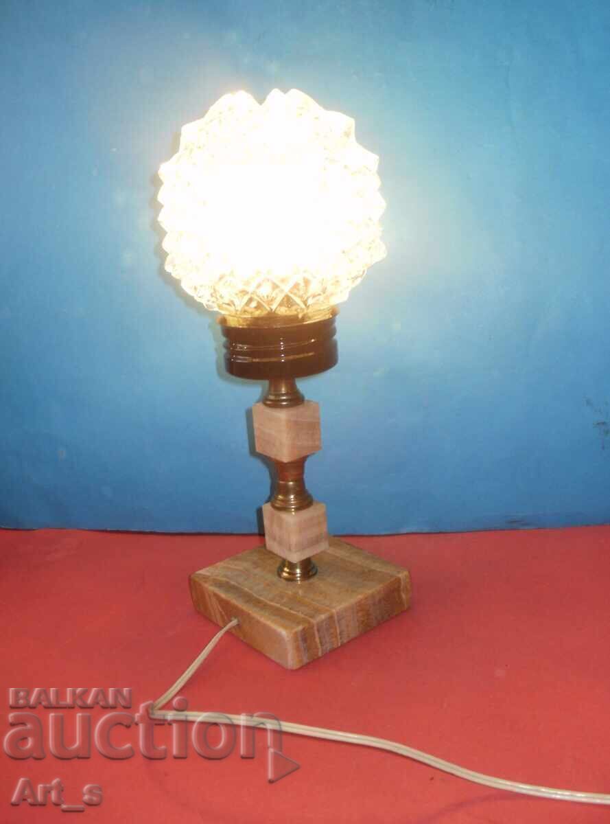 Аукцион Стилна настолна винтидж мраморна лампа с глобус и h=35см