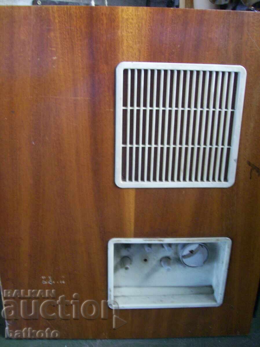 Vechi televizor german Stadion 2 din 1963 cu preț 110.00 BGN | € 56.24 Vechi televizor german Stadion 2 din 1963 cu preț 110.00 BGN | € 56.24