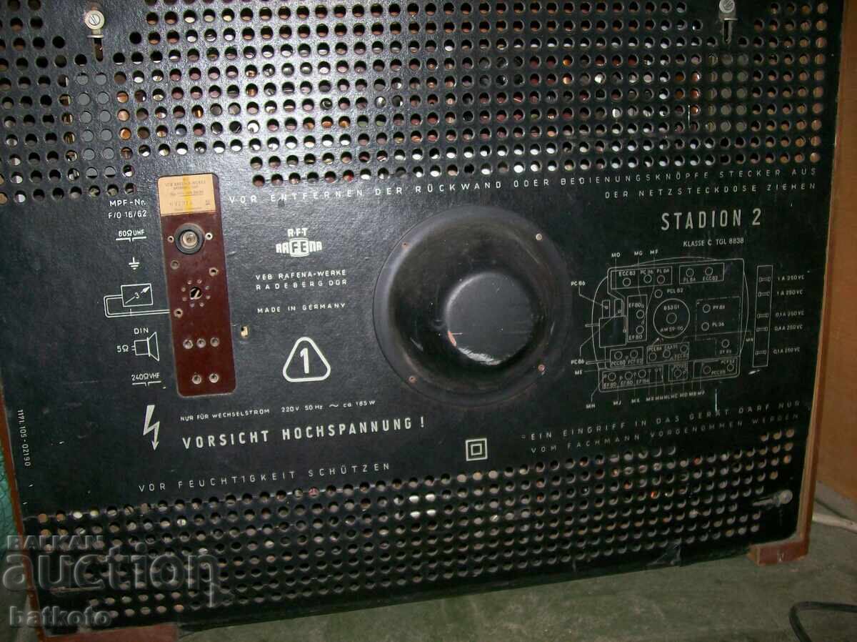 Licitație Vechi televizor german Stadion 2 din 1963 Licitație Vechi televizor german Stadion 2 din 1963