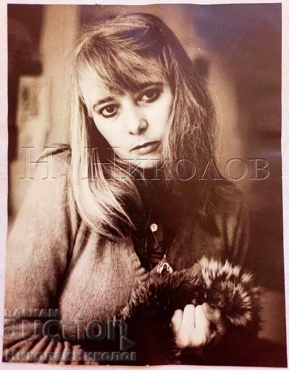 ΜΕΓΑΛΗ ΦΩΤΟΓΡΑΦΙΑ ΤΕΧΝΗΣ ΟΜΟΡΦΗ ΓΥΝΑΙΚΑ Ε085 ΜΕΓΑΛΗ ΦΩΤΟΓΡΑΦΙΑ ΤΕΧΝΗΣ ΟΜΟΡΦΗ ΓΥΝΑΙΚΑ Ε085