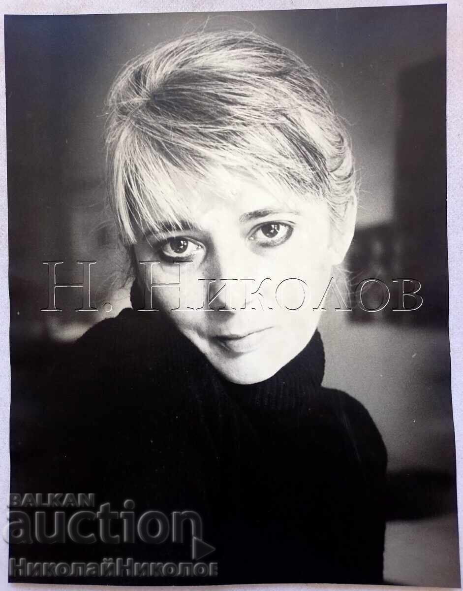 FOTOGRAFIE ARTISTICĂ DE DIMENSIUNI MARI, FEMEIE FRUMOASĂ E088